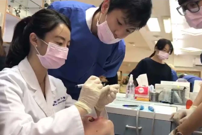 矯正迷你骨釘研討會 矯正迷你骨釘研討會